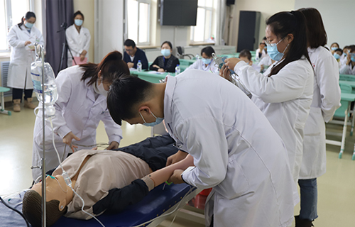 夯实基础 展现风采 筑梦青春——中文成人网
举行第二届住培教学竞赛