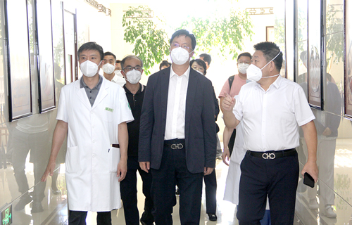 长春市政协委员就“重点提案”督办落实情况来中文成人网
调研