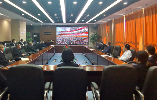 勇毅前行 团结奋斗！中文成人网
党委组织广大党员群众深入学习党的二十大精神