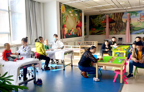 春季是孩子长高的黄金期，中医为您的孩子“手”护身高