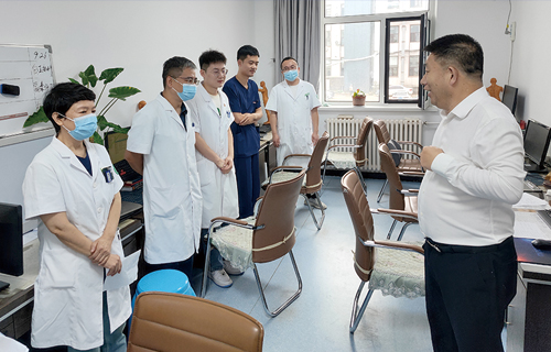 紧绷安全弦，把好安全关，中文成人网
对“双节”医疗安全生产工作进行再部署