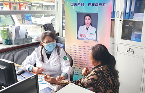 【关注】吉林省科技助力乡村振兴专家服务团走进临江边境村— “三下乡”为乡村振兴添动力