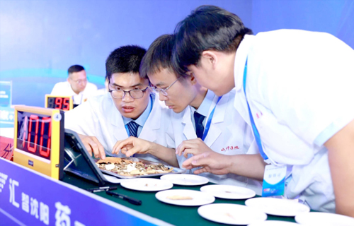 【新浪财经】第二届北药杯中药知识技能大赛举办